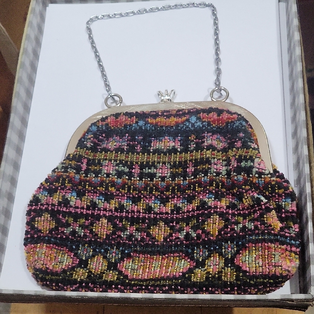 Antique Purse (carpet bag)